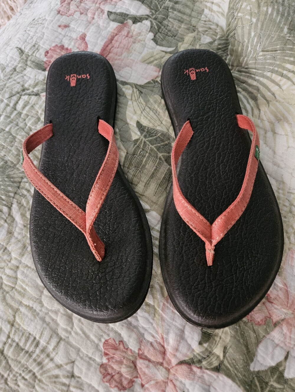 Sanuk Flip Flops with Coral Straps